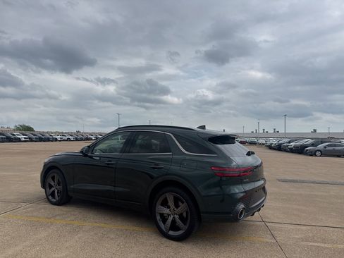 Used 2022 Genesis GV70 3.5T Sport w/ Sport Prestige Package image 14