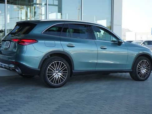 Used 2026 Mercedes-Benz GLC 300 4MATIC image 9