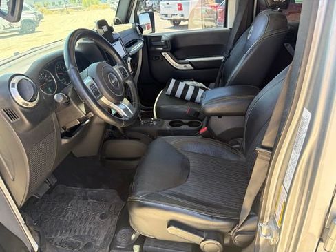Used 2014 Jeep Wrangler Unlimited Sport AWD/4WD image 5