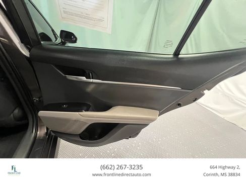 Used 2020 Toyota Camry LE FWD image 23