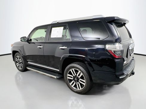 Used 2022 Toyota 4Runner Limited AWD/4WD image 8