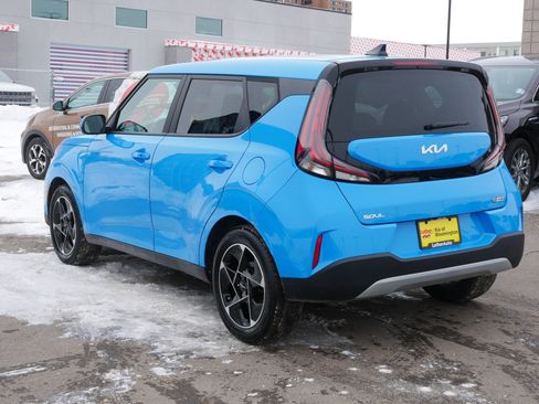 Certified 2024 Kia Soul EX image 5