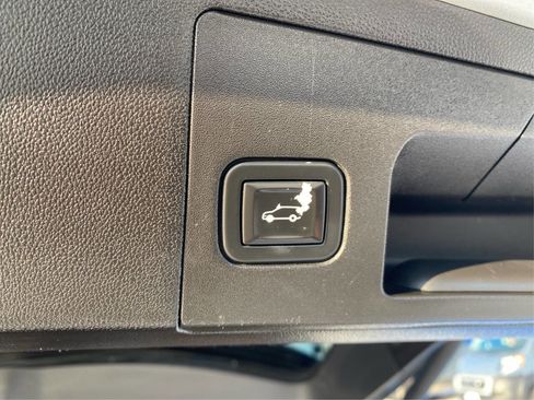 Used 2020 Cadillac XT5 Premium Luxury image 24