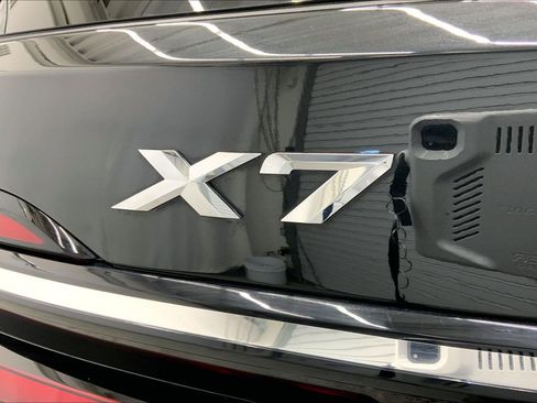 Certified 2023 BMW X7 xDrive40i w/ Premium Package AWD/4WD image 18