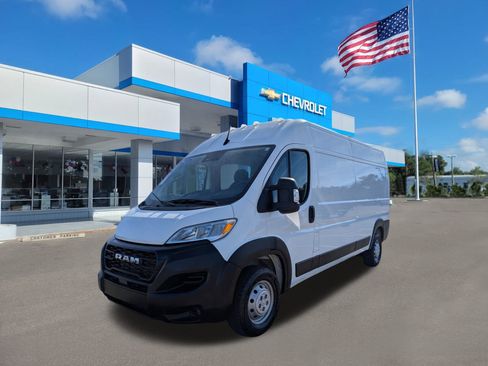 Used 2023 RAM ProMaster 2500 image 8