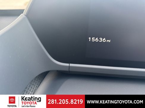 Used 2024 Toyota bZ4X XLE image 16