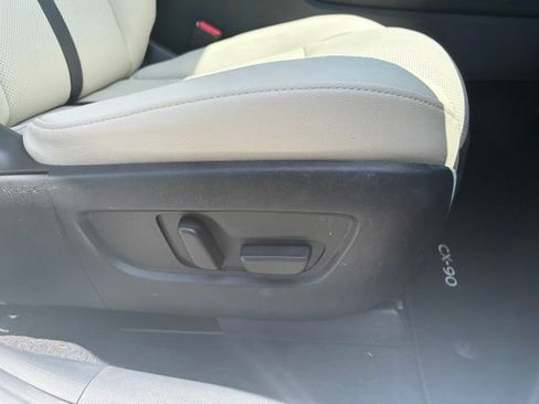 Used 2024 MAZDA CX-90 Plug-In Hybrid w/ Preferred AWD/4WD image 28