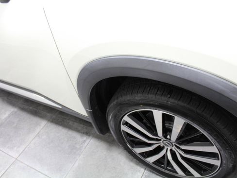 Used 2022 Nissan Pathfinder Platinum w/ Cargo Package AWD/4WD image 41