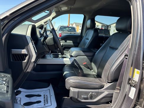 Used 2017 Ford F350 Lariat w/ Lariat Value Package AWD/4WD image 19