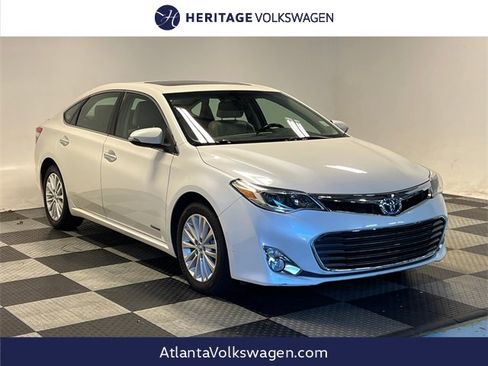 Used 2015 Toyota Avalon XLE Touring image 1