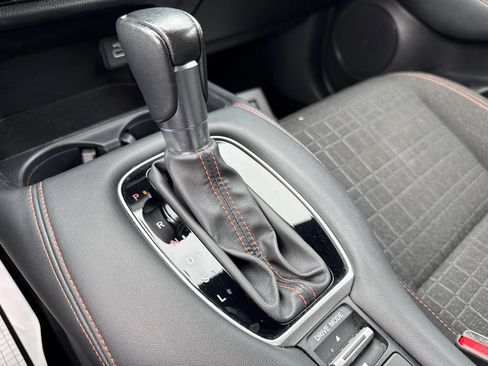 Used 2024 Honda HR-V Sport image 33