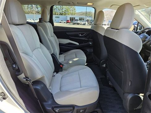 Used 2024 Subaru Ascent Premium w/ Convenience Package image 15
