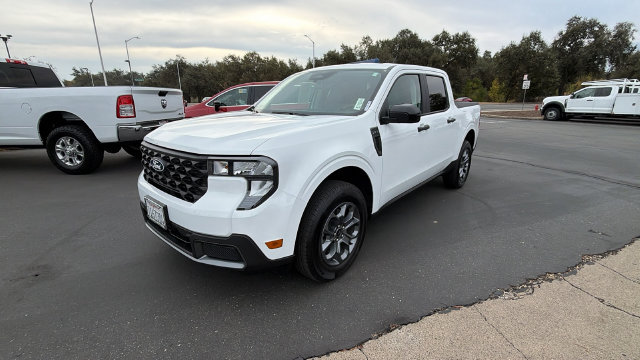 Used 2026 Ford Maverick XLT w/ XLT Luxury Package AWD/4WD image 1