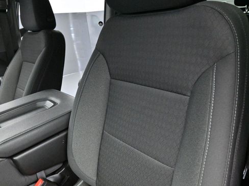 Used 2022 Chevrolet Silverado 1500 Custom image 14