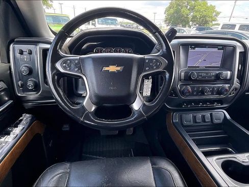 Used 2018 Chevrolet Silverado 1500 LTZ w/ Texas Edition AWD/4WD image 8