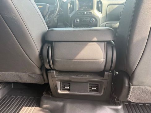 Used 2025 Chevrolet Silverado 2500 W/T w/ WT Convenience Package AWD/4WD image 16