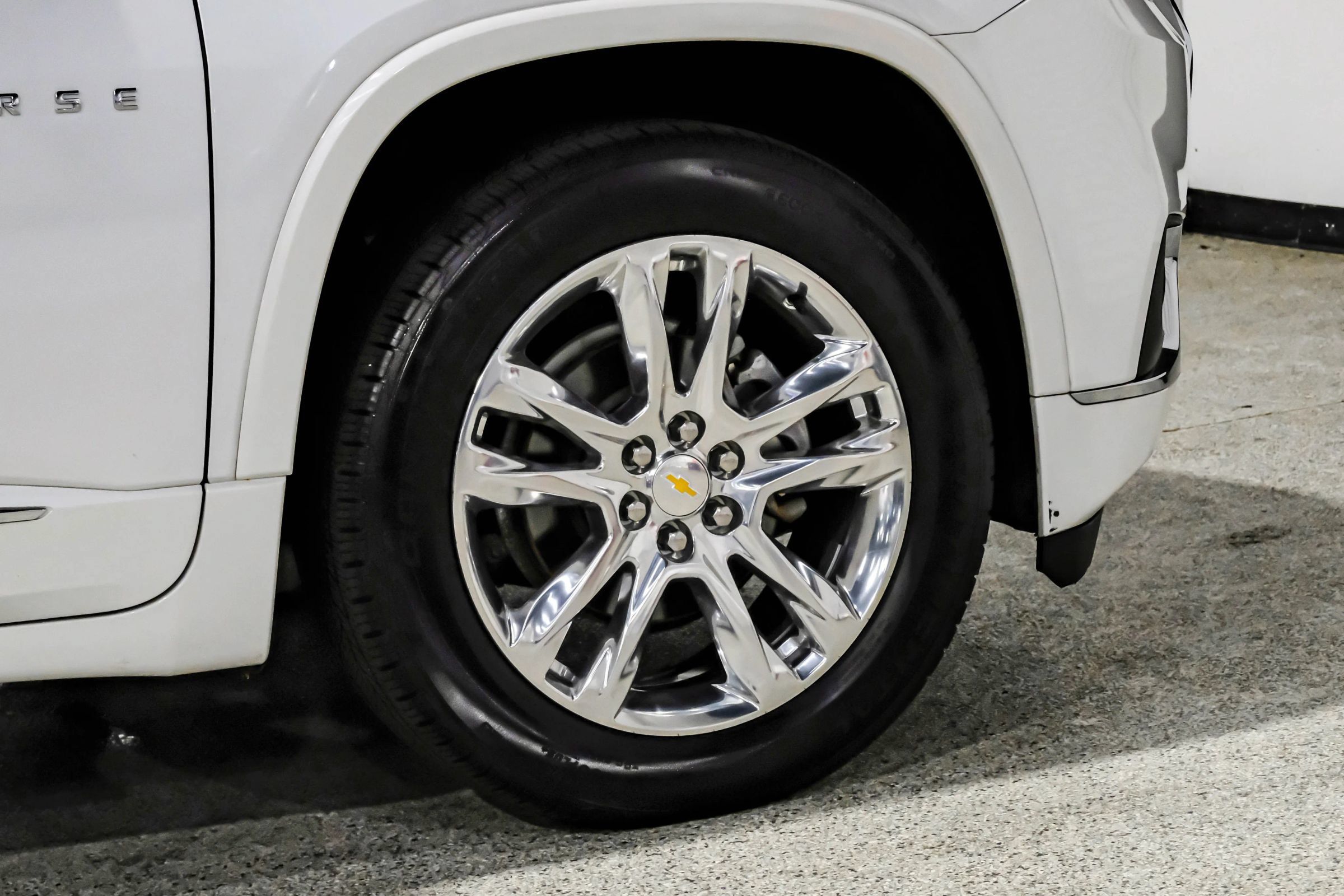 Used 2019 Chevrolet Traverse High Country w/ LPO, Floor Liner Package AWD/4WD image 83