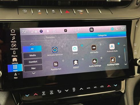 New 2026 Jeep Grand Cherokee Altitude image 36