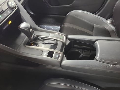 Used 2021 Honda Civic Sport image 28
