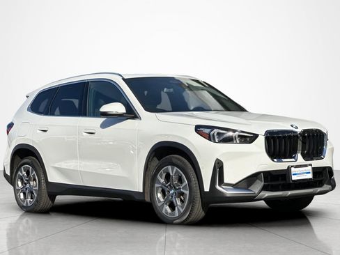 Used 2023 BMW X1 xDrive28i w/ Convenience Package AWD/4WD image 7