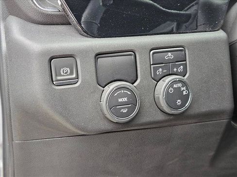 Used 2023 Chevrolet Silverado 1500 LT RWD image 24