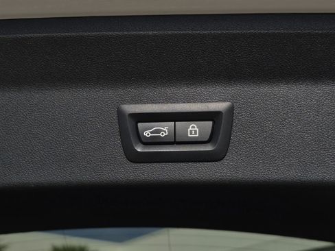 Certified 2023 BMW X3 xDrive30i w/ Convenience Package image 9