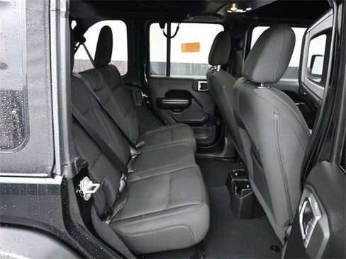 Used 2021 Jeep Wrangler Unlimited Sport image 7
