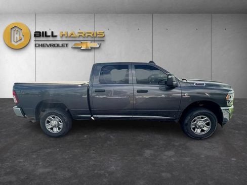 Used 2024 RAM 3500 Tradesman w/ Chrome Appearance Group AWD/4WD image 5