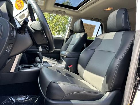 Used 2023 Toyota 4Runner SR5 Premium image 14