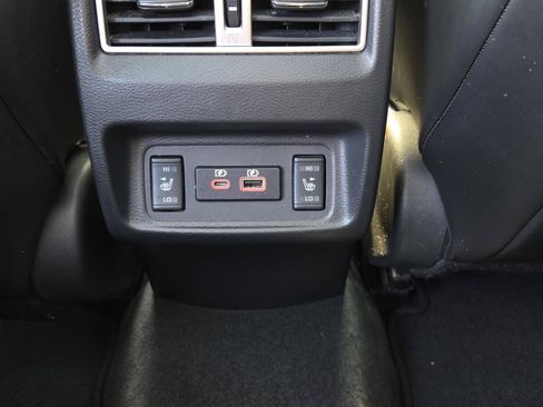 Certified 2023 Nissan Maxima Platinum w/ Sport Mat Group FWD image 15