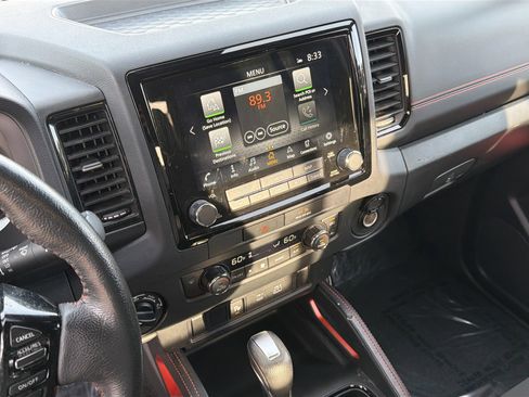 Used 2022 Nissan Frontier PRO-4X w/ Technology Package image 25