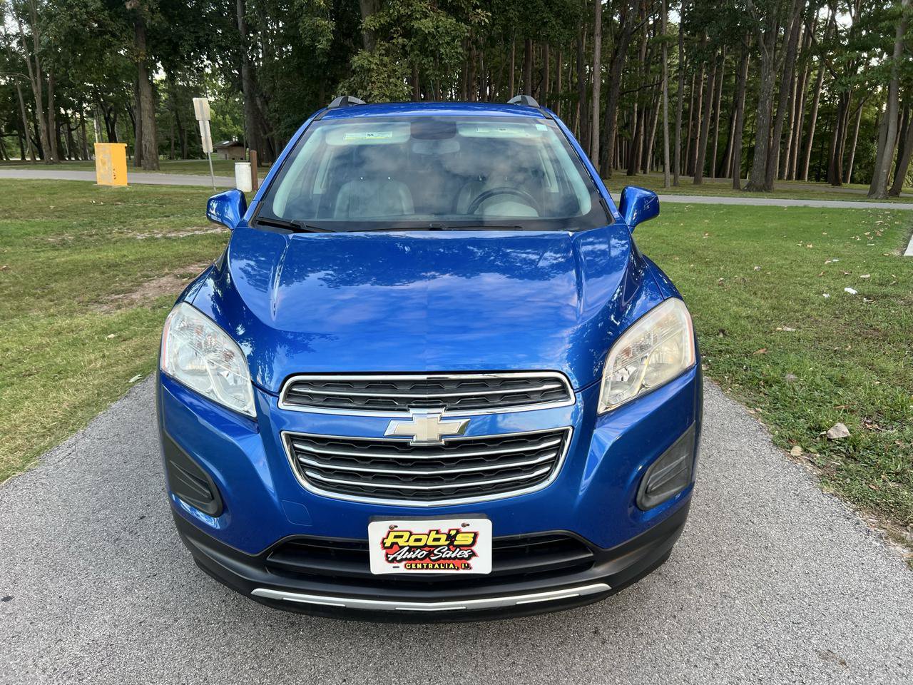 Used 2015 Chevrolet Trax LT w/ LT Sun and Sound Package FWD image 3