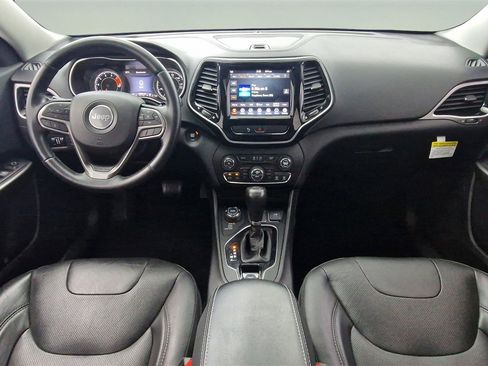 Used 2019 Jeep Cherokee Limited image 9