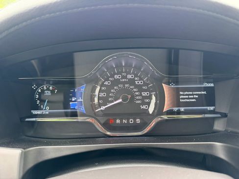 Used 2016 Lincoln MKS AWD w/ Equipment Group 101A image 34