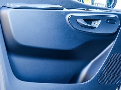 New 2026 Mercedes-Benz Sprinter 2500 image 18