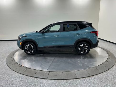 New 2026 Kia Seltos S image 8