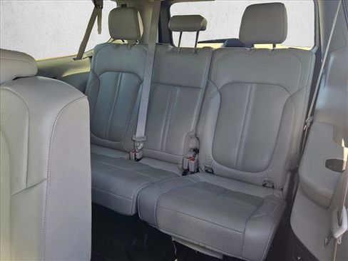 Used 2024 Jeep Wagoneer L Series III w/ Flexible Seating Group AWD/4WD image 19