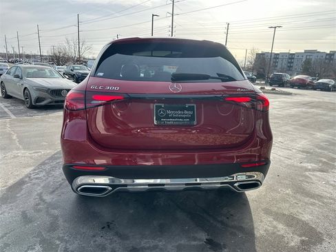 Certified 2025 Mercedes-Benz GLC 300 GLC 300 image 7