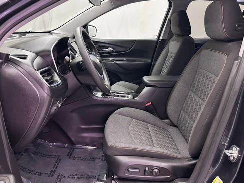 Used 2023 Chevrolet Equinox LT image 14