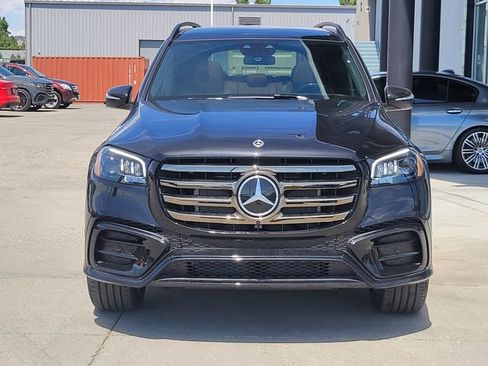 Used 2025 Mercedes-Benz GLS 450 4MATIC image 43