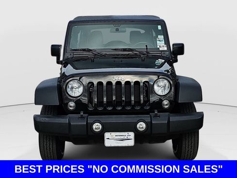 Used 2016 Jeep Wrangler Unlimited Sport w/ Connectivity Group AWD/4WD image 8