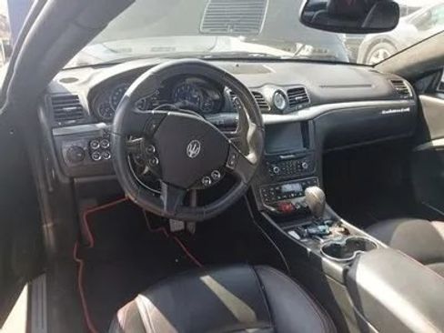 Used 2013 Maserati GranTurismo Sport RWD image 2