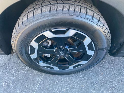 Used 2025 Hyundai Santa Fe SEL image 31