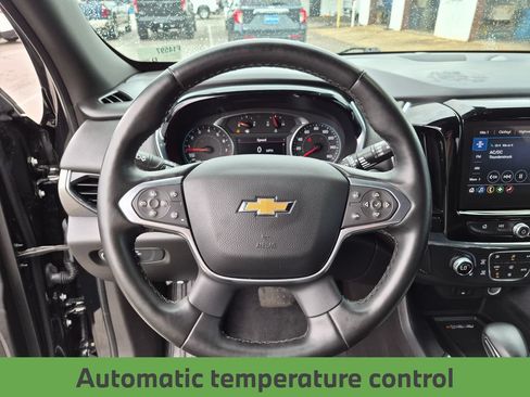 Used 2023 Chevrolet Traverse LT FWD image 15