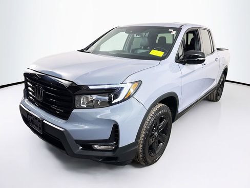 Used 2023 Honda Ridgeline Black Edition image 3