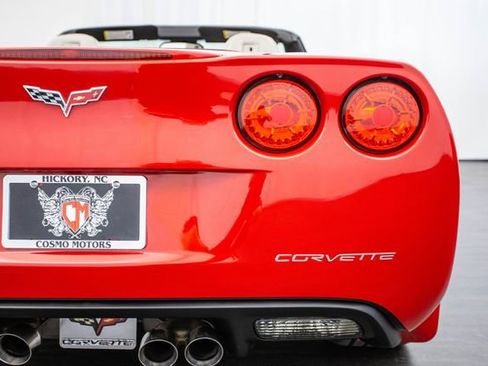 Used 2008 Chevrolet Corvette Convertible w/ Preferred Equipment Group image 30