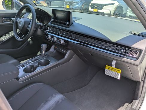 Used 2026 Honda Civic Sport image 27