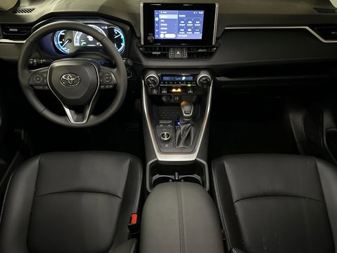 New 2025 Toyota RAV4 XLE Premium image 15