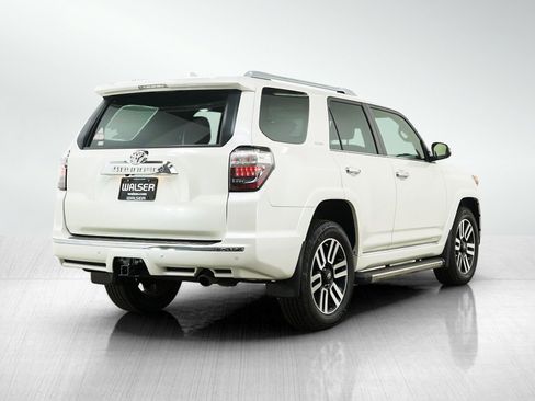 Used 2022 Toyota 4Runner Limited AWD/4WD image 5