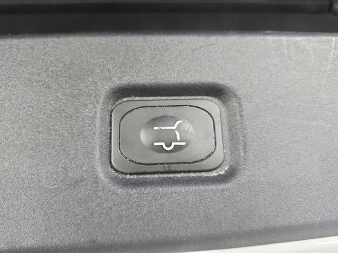 Used 2025 Ford Expedition Active AWD/4WD image 56